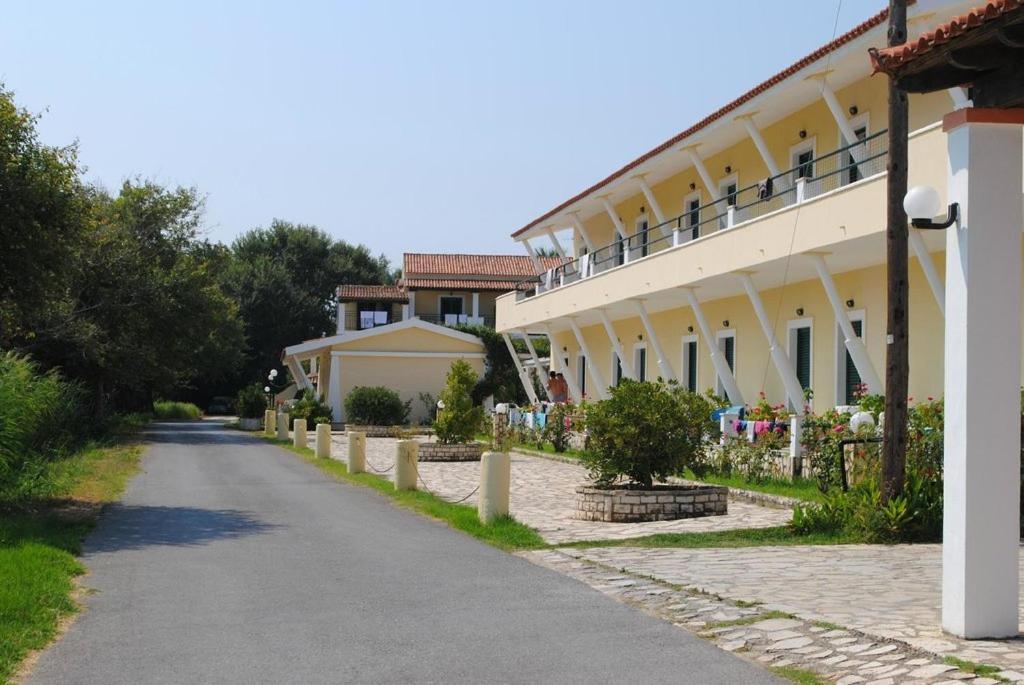 Monika Hotel Sidari Сидарион Экстерьер фото